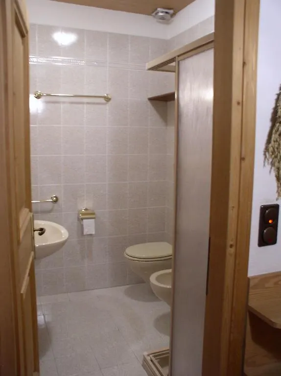 Casa Tiziano 0*, Falcade Italy